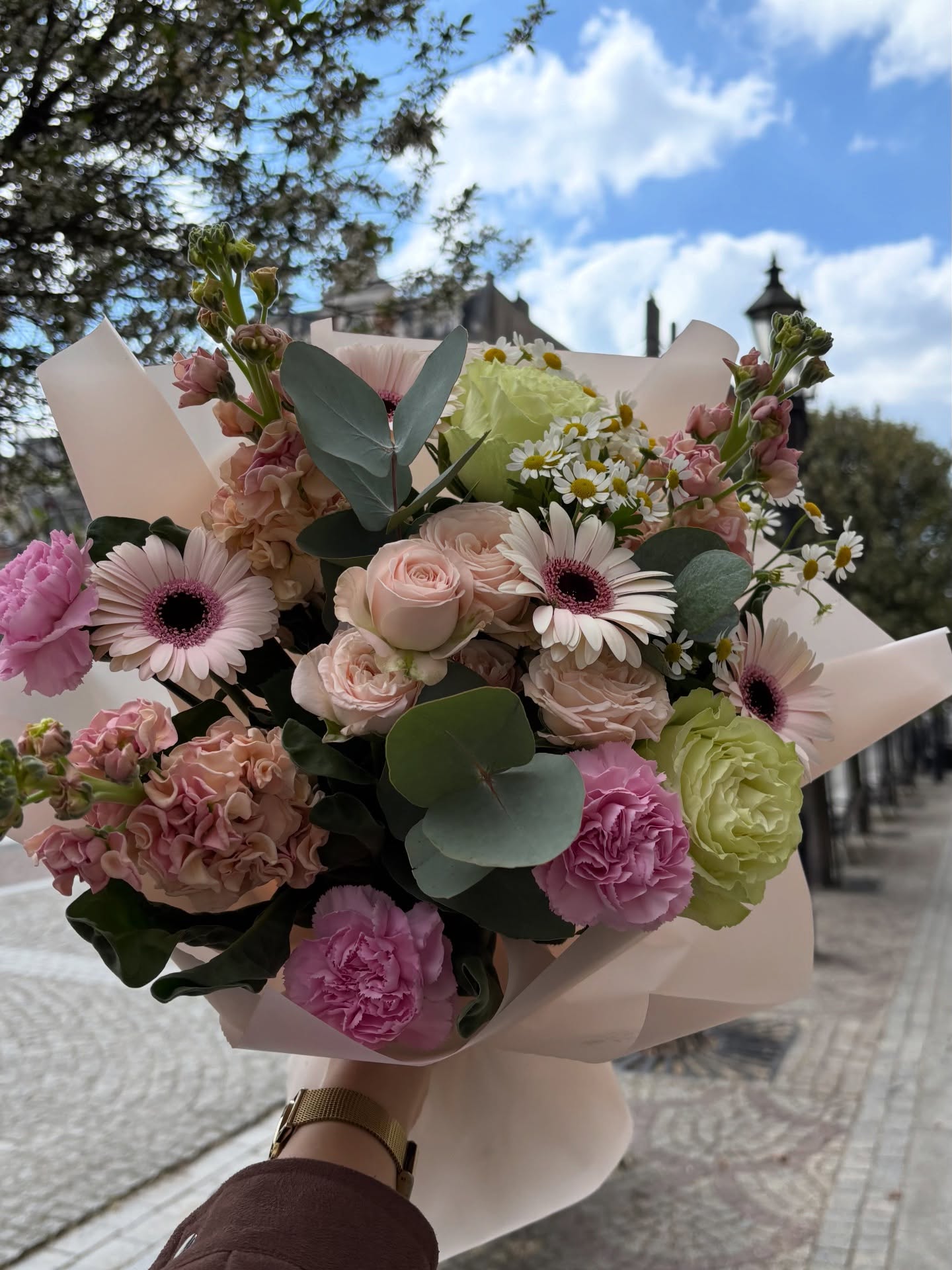 Kwiatowe realizacje M Flowers